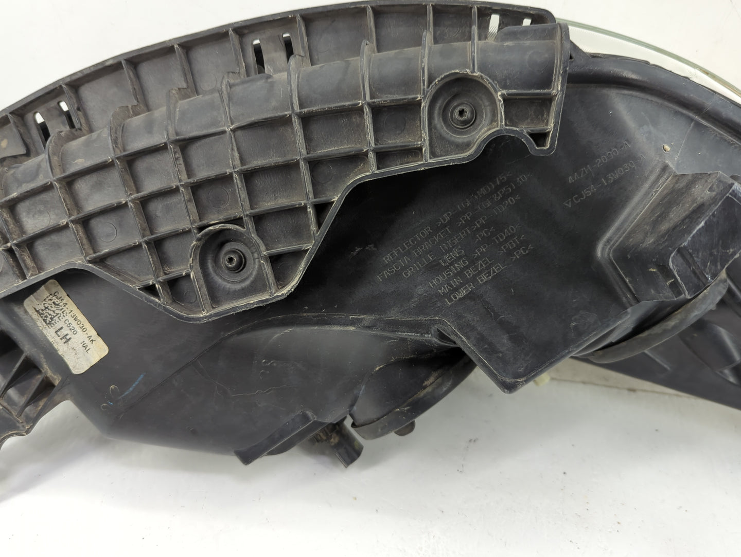 2013-2016 Ford Escape Driver Left Oem Head Light Headlight Lamp - Oemusedautoparts1.com