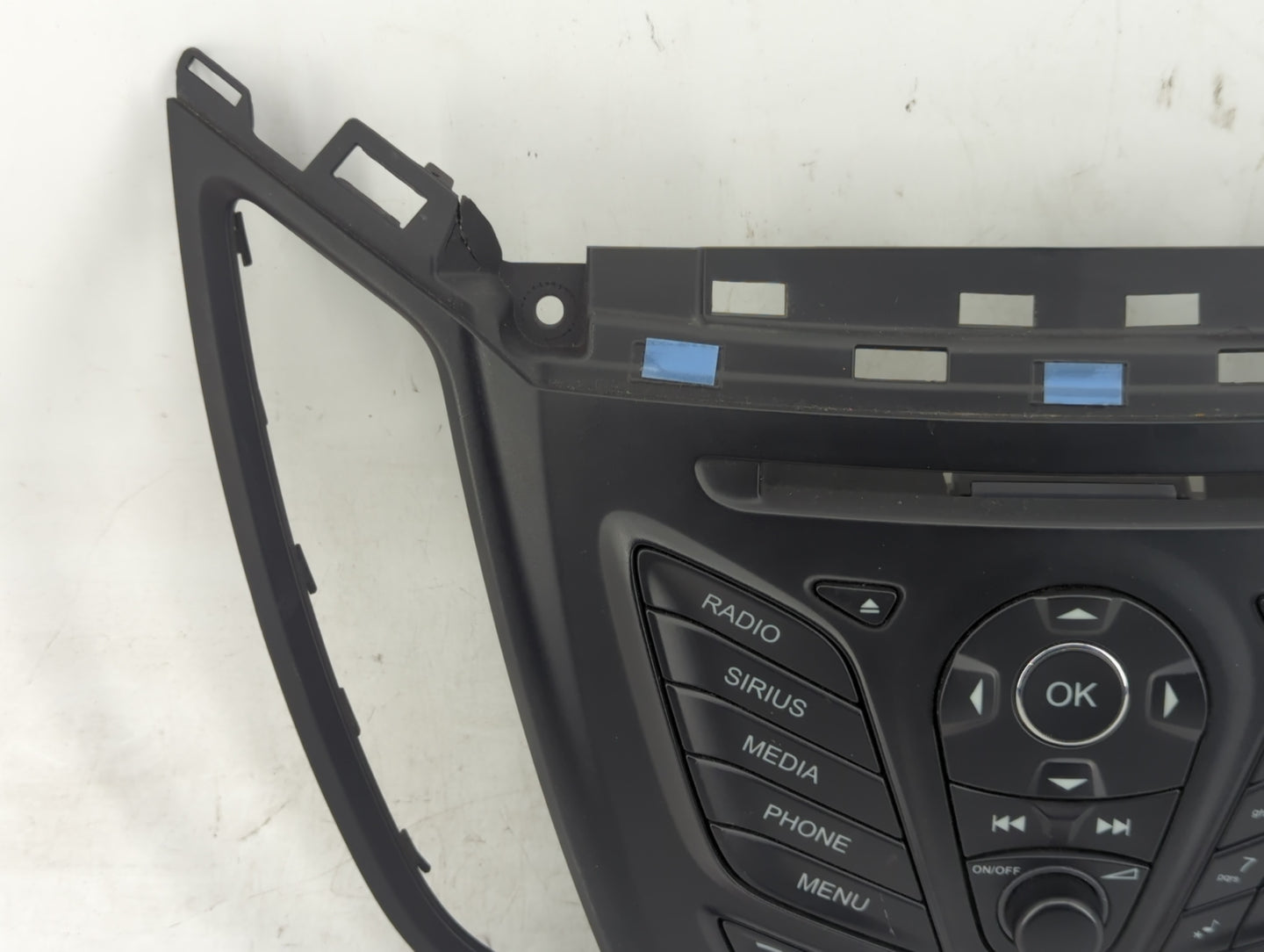 2013-2016 Ford Escape Radio AM FM Cd Player Receiver Replacement P/N:DJ5T18K811GA Fits Fits 2013 2014 2015 2016 OEM Used Aut