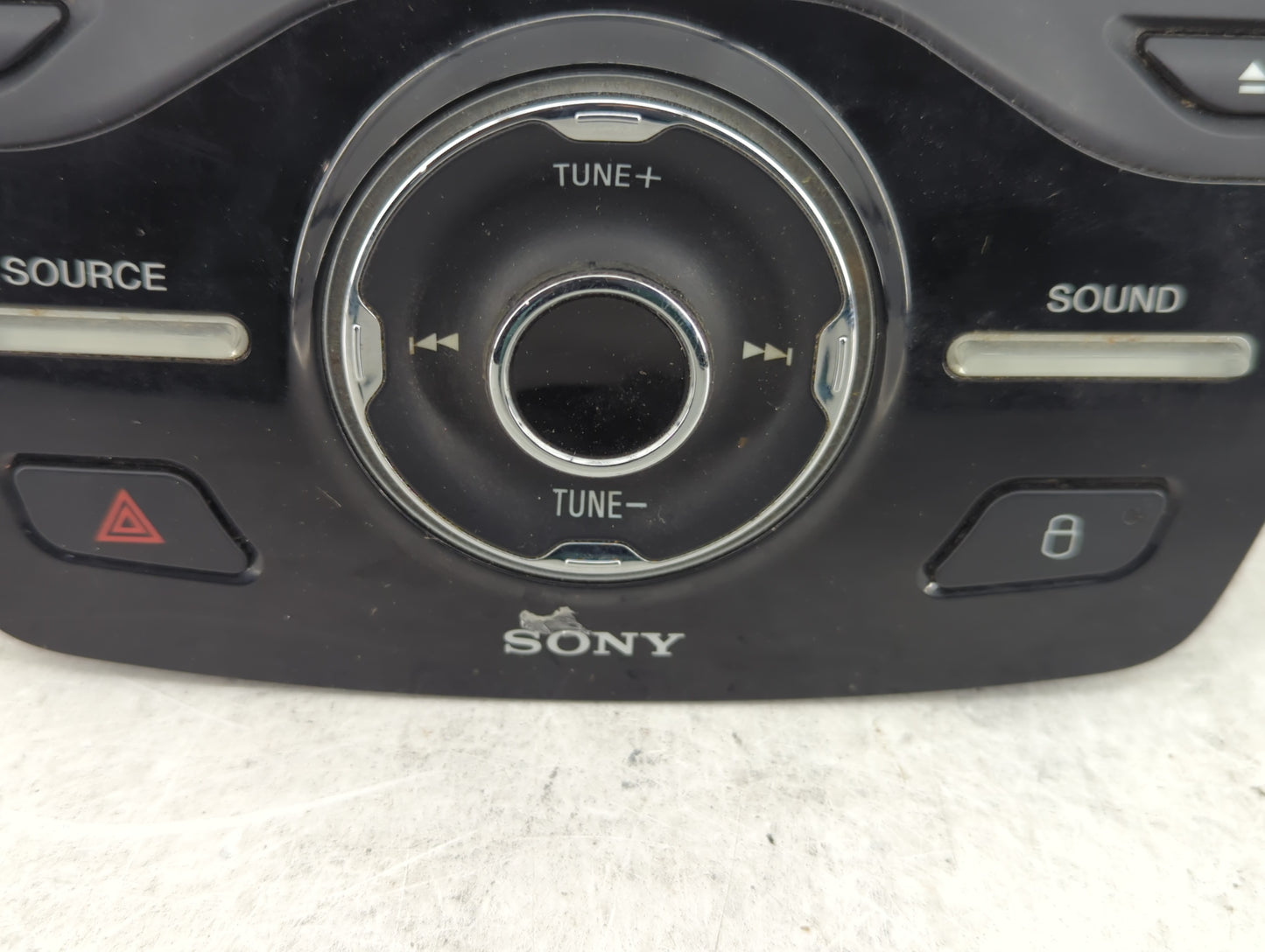 2013-2013 Ford Escape Radio Control Panel - Oemusedautoparts1.com