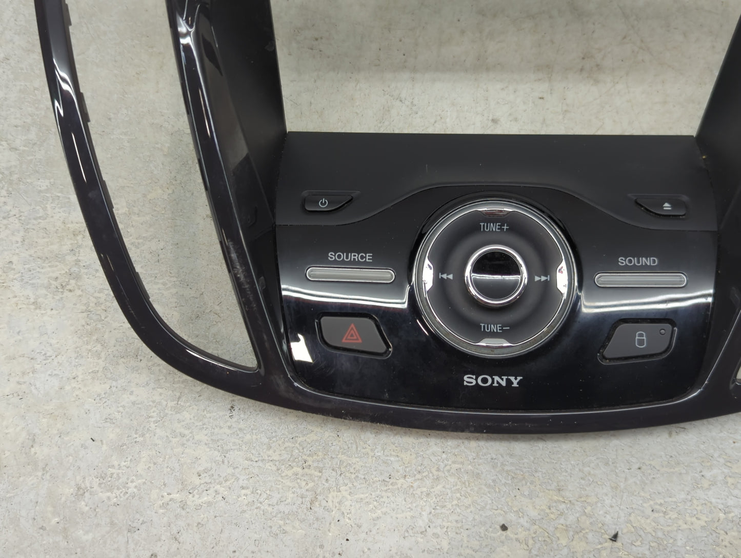 2013-2016 Ford Escape Radio Control Panel - Oemusedautoparts1.com