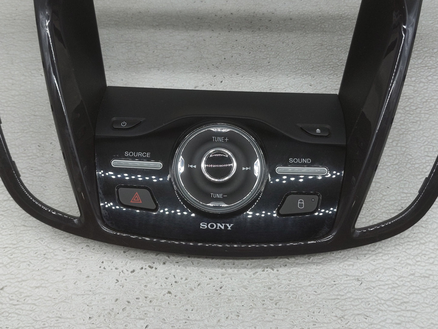 2013-2016 Ford Escape Radio Control Panel - Oemusedautoparts1.com