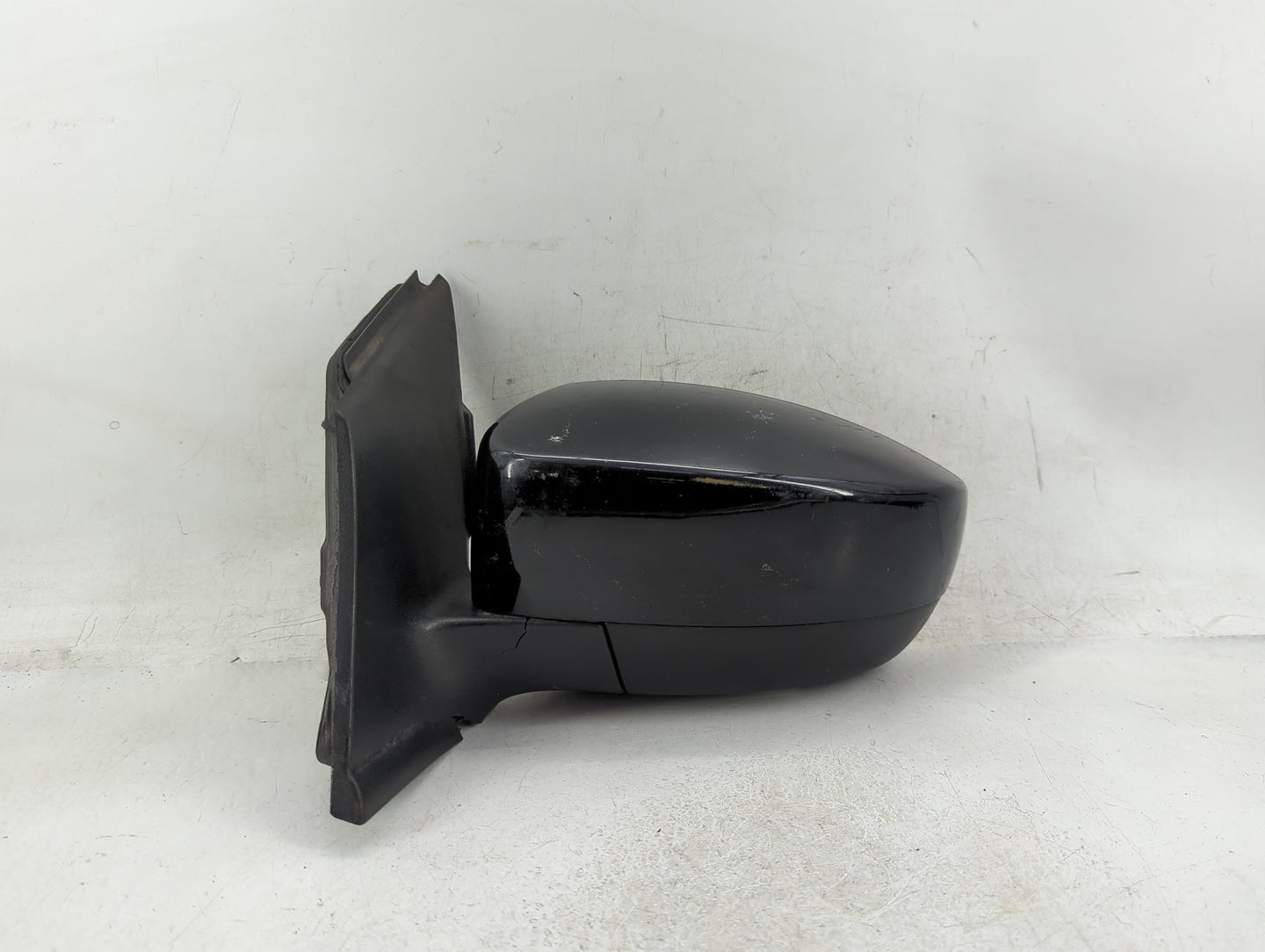2013-2016 Ford Escape Driver Side View Mirror - Left Door Mirror OEM Used - Oemusedautoparts1.com