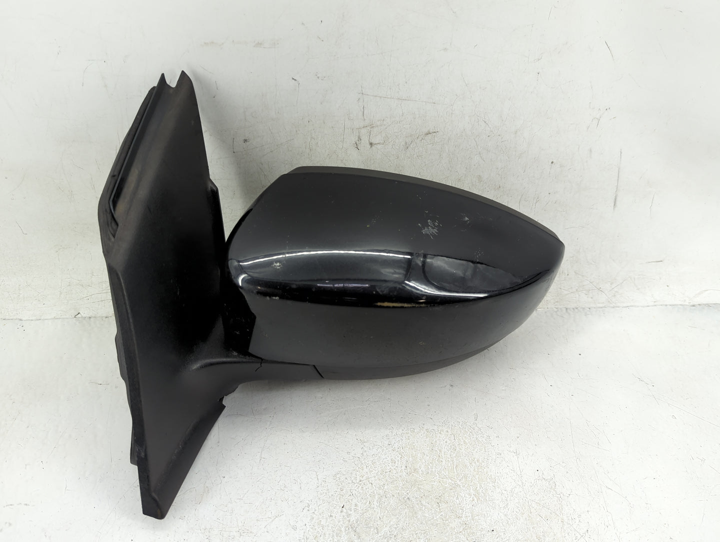 2013-2016 Ford Escape Driver Side View Mirror - Left Door Mirror OEM Used - Oemusedautoparts1.com