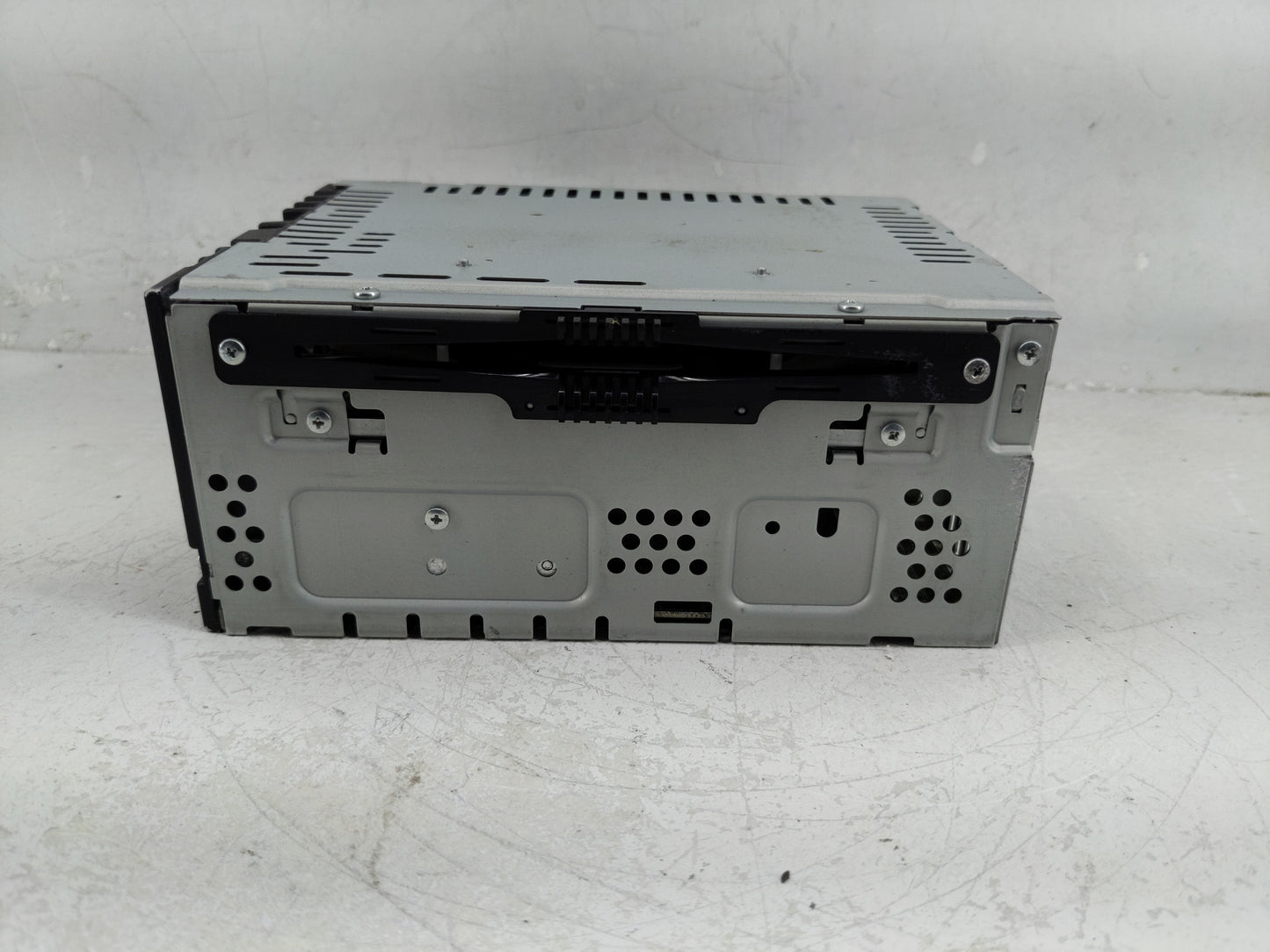 2013-2015 Ford Escape Radio AM FM Cd Player Receiver Replacement P/N:CJ5T-19C107-BE Fits Fits 2013 2014 2015 OEM Used Auto P