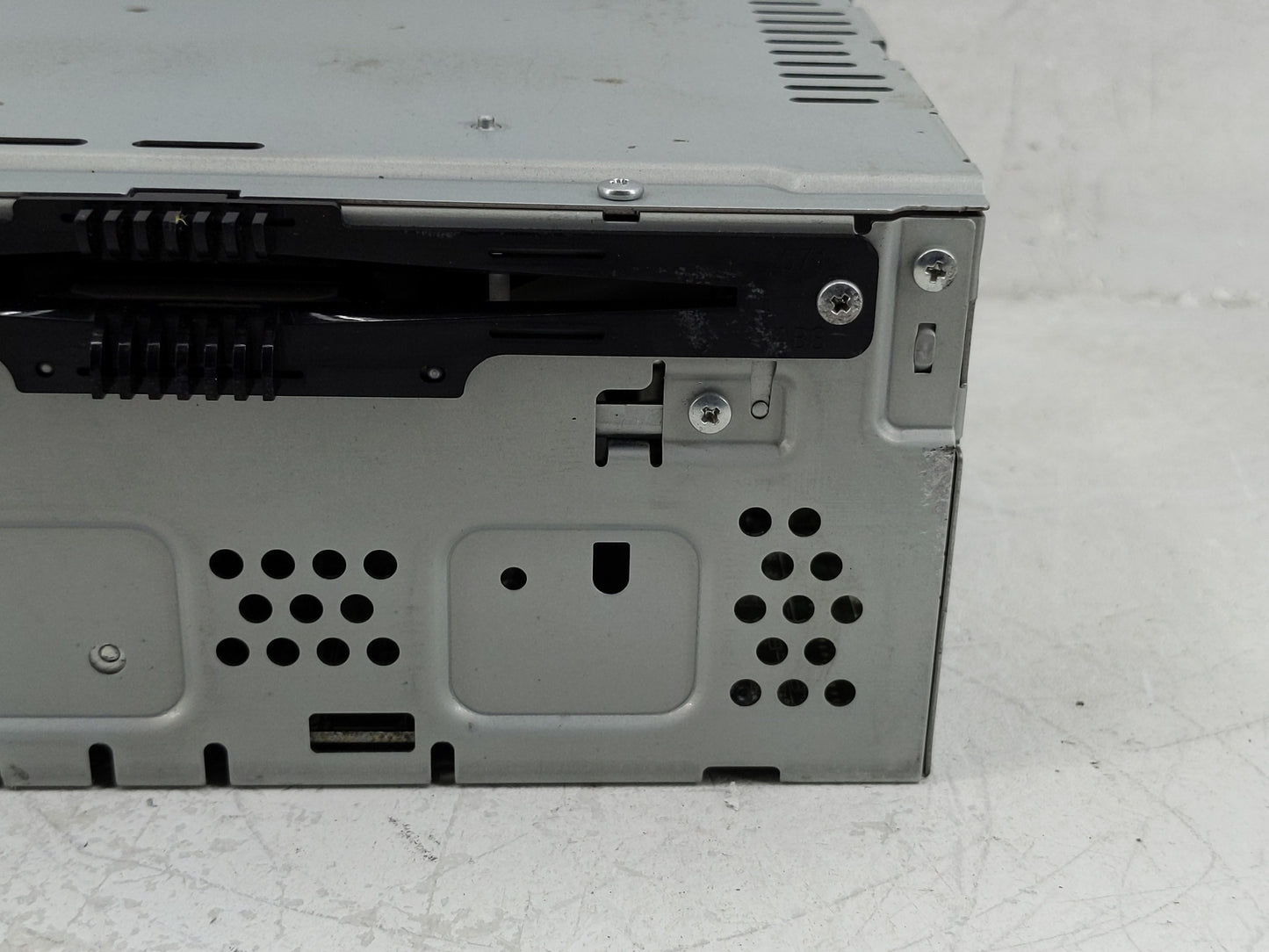 2013-2015 Ford Escape Radio AM FM Cd Player Receiver Replacement P/N:CJ5T-19C107-BE Fits Fits 2013 2014 2015 OEM Used Auto P