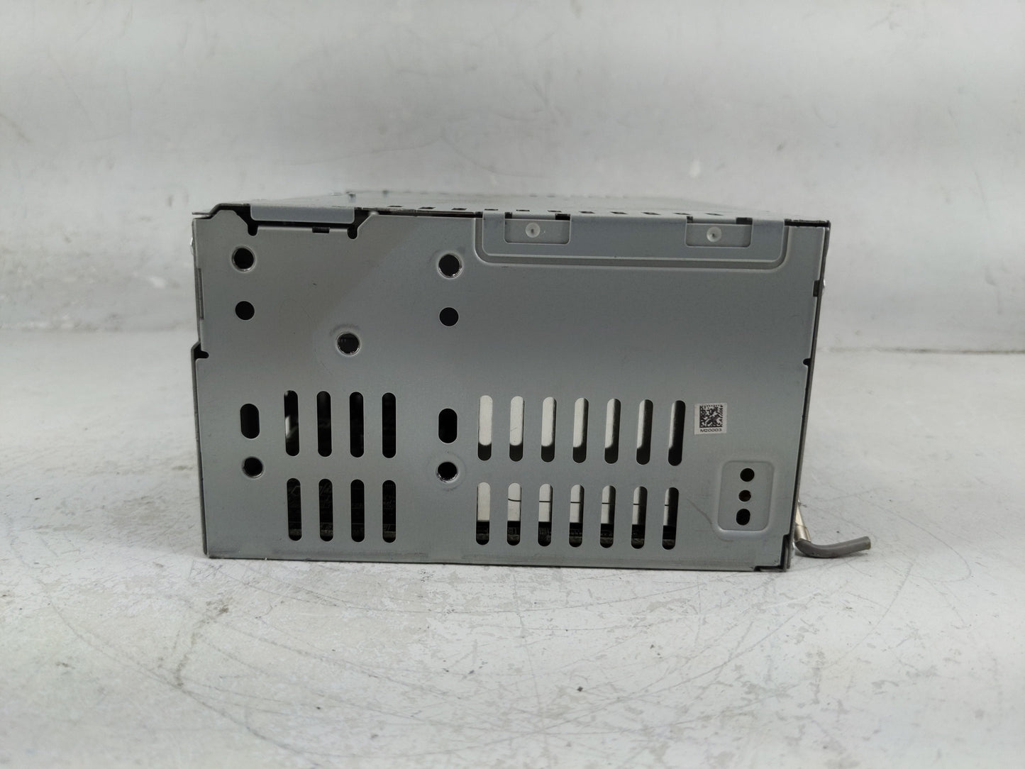2013-2015 Ford Escape Radio AM FM Cd Player Receiver Replacement P/N:CJ5T-19C107-BE Fits Fits 2013 2014 2015 OEM Used Auto P