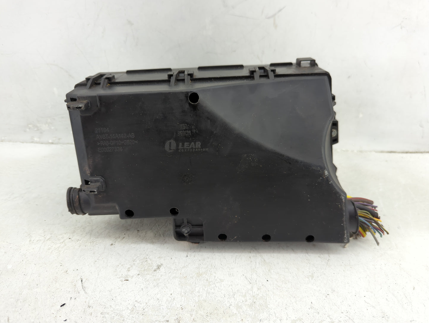 2013-2016 Ford Escape Fusebox Fuse Box Panel Relay Module P/N:AV6T-14A142-AB Fits Fits 2013 2014 2015 2016 OEM Used Auto Par