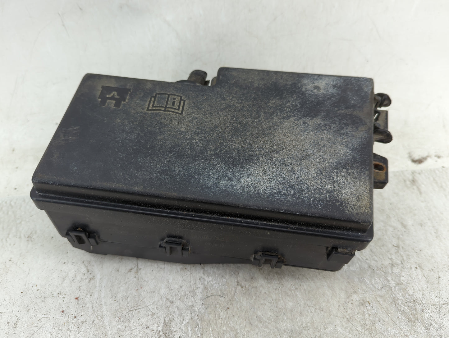 2013-2016 Ford Escape Fusebox Fuse Box Panel Relay Module P/N:AV6T-14A142-AB Fits Fits 2013 2014 2015 2016 OEM Used Auto Par