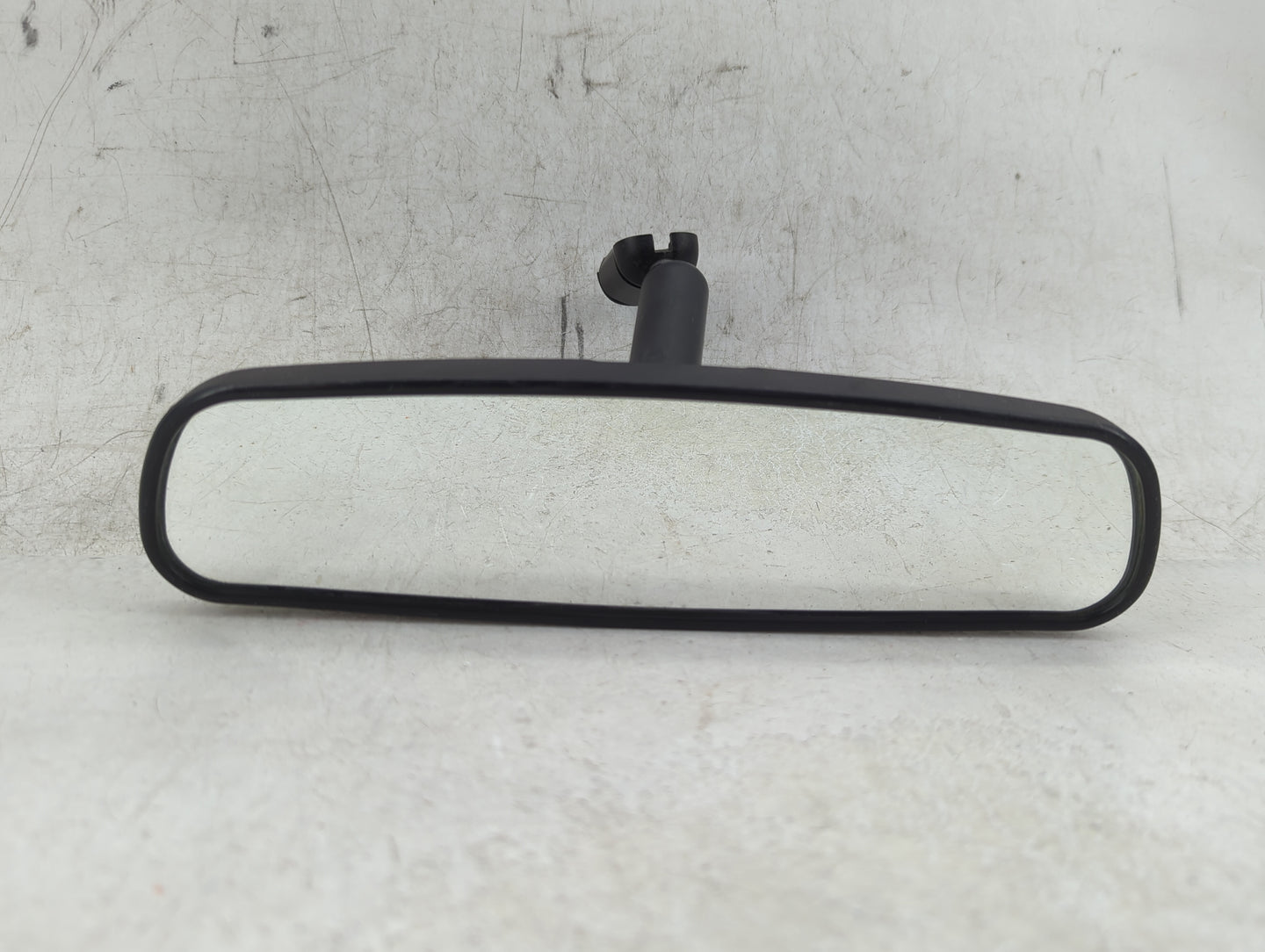 2013 Ford Escape Interior Rear View Mirror Replacement OEM P/N:8011681 Fits OEM Used Auto Parts - Oemusedautoparts1.com