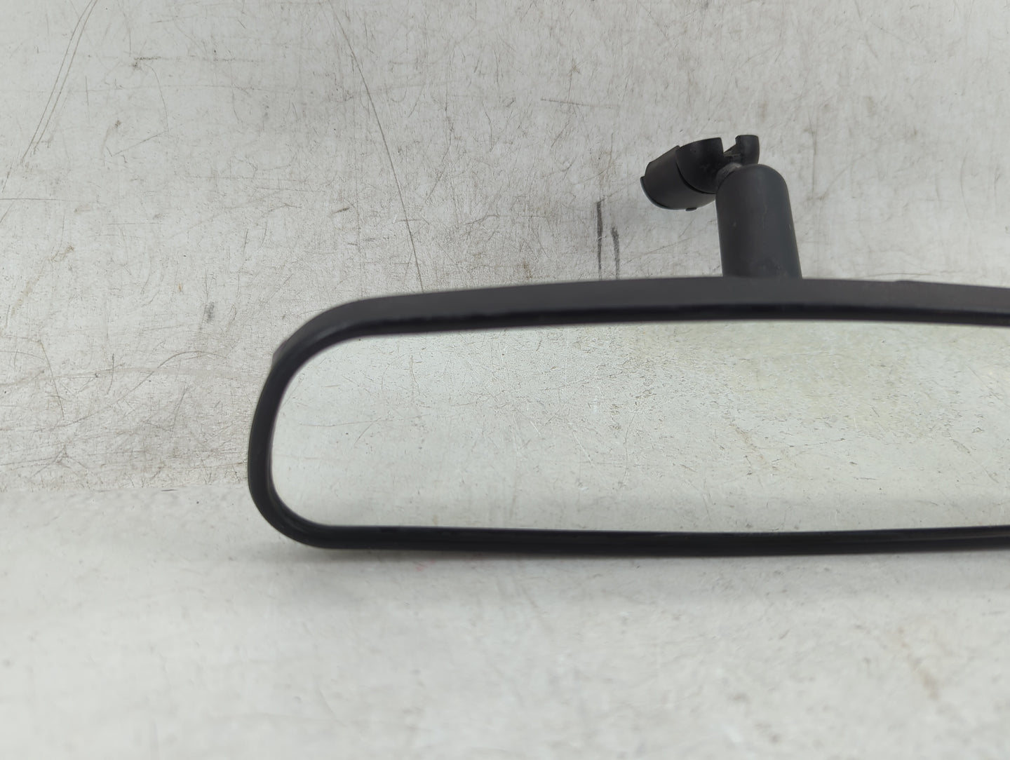 2013 Ford Escape Interior Rear View Mirror Replacement OEM P/N:8011681 Fits OEM Used Auto Parts - Oemusedautoparts1.com