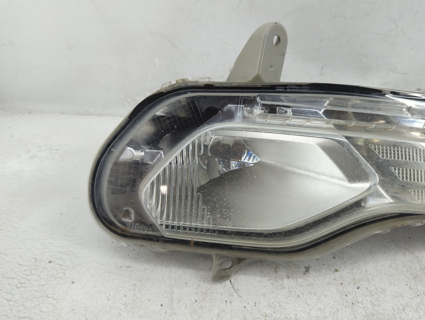 2013-2016 Ford Escape Driver Left Oem Front Light Lamp - Oemusedautoparts1.com