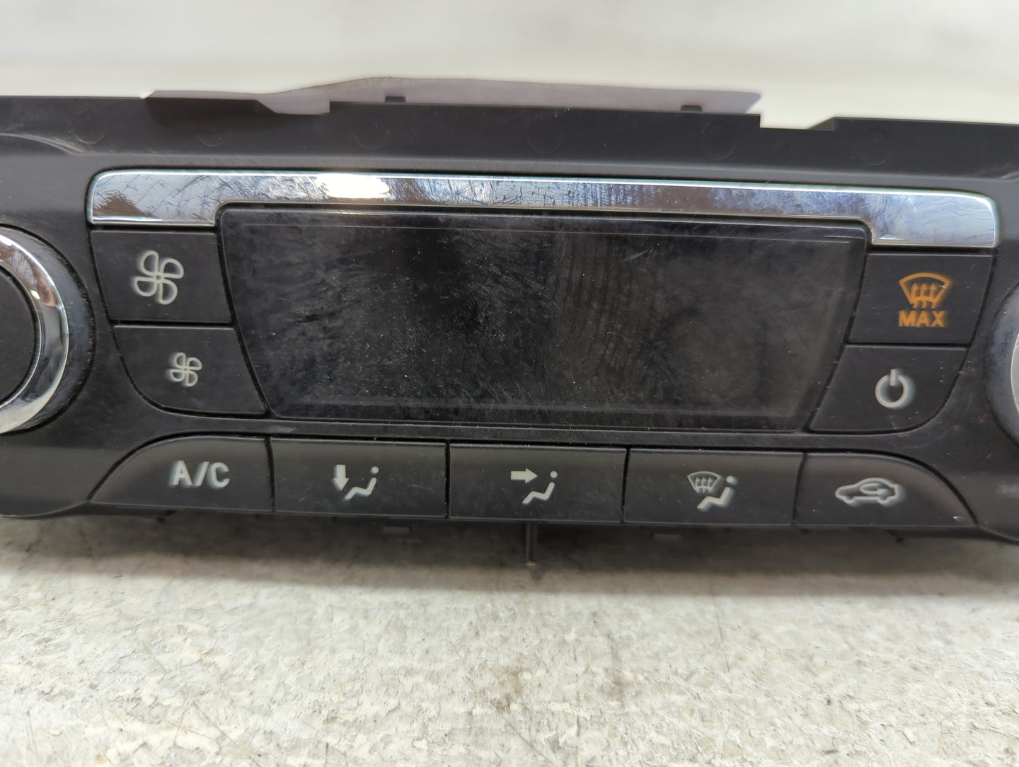 2013 Ford Escape Climate Control Module Temperature AC/Heater Replacement P/N:CJ5T-18C612-AE Fits OEM Used Auto Parts - Oemu