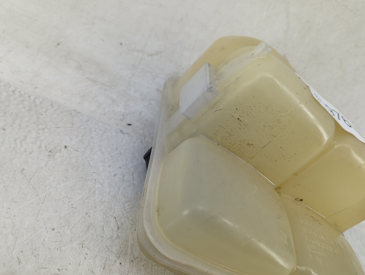 2013-2016 Ford Escape Radiator Coolant Overflow Expansion Tank Bottle 1409767 - Oemusedautoparts1.com