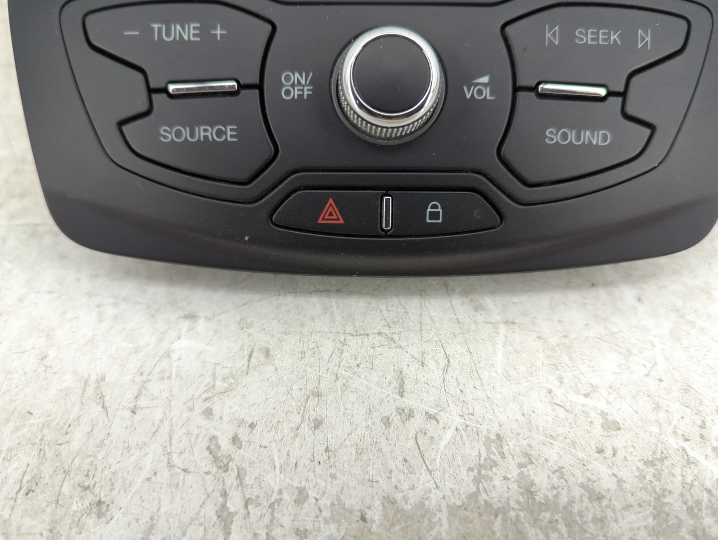 2013 Ford Escape Radio AM FM Cd Player Receiver Replacement P/N:CJ5T-18K811HF Fits OEM Used Auto Parts - Oemusedautoparts1.c