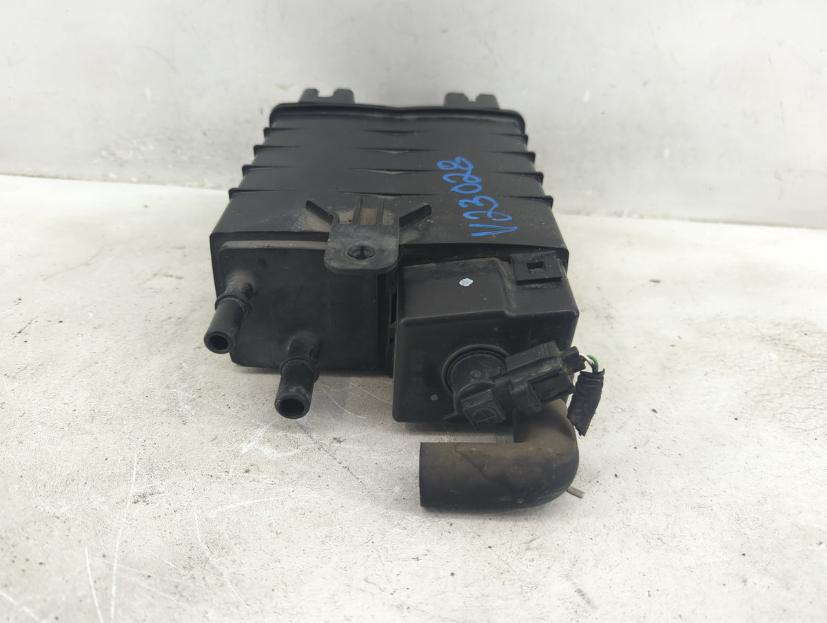 2013 Ford Escape Fuel Vapor Charcoal Canister 1410834 - Oemusedautoparts1.com