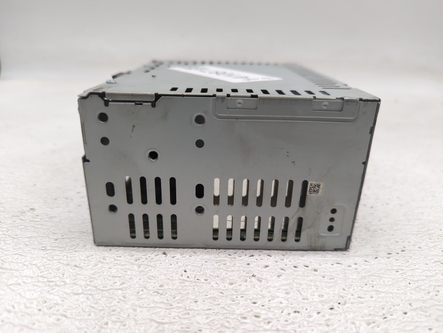 2013-2015 Ford Escape Radio AM FM Cd Player Receiver Replacement P/N:CJ5T-19C107-DH Fits Fits 2013 2014 2015 OEM Used Auto P