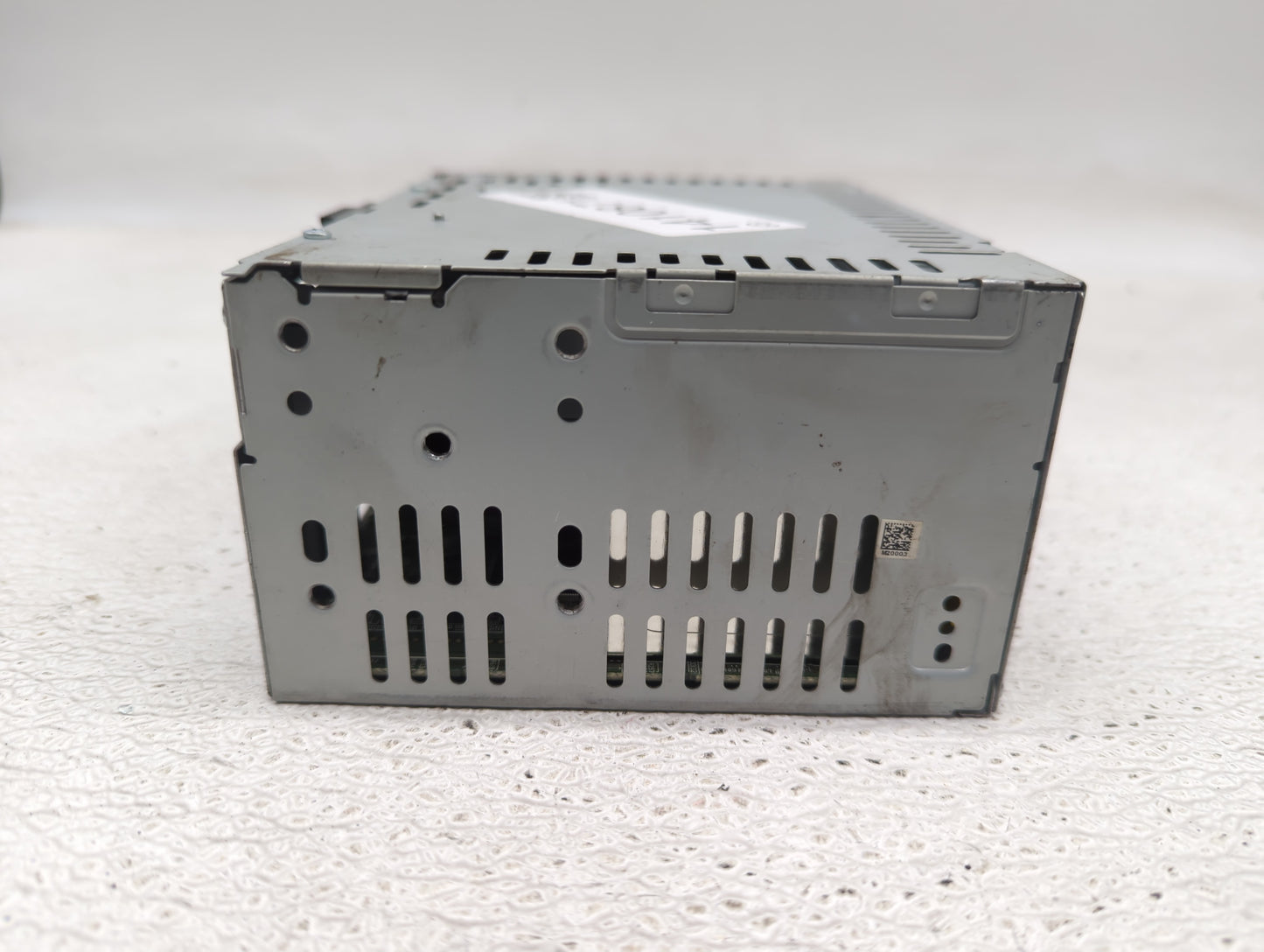 2013-2015 Ford Escape Radio AM FM Cd Player Receiver Replacement P/N:CJ5T-19C107-DH Fits Fits 2013 2014 2015 OEM Used Auto P