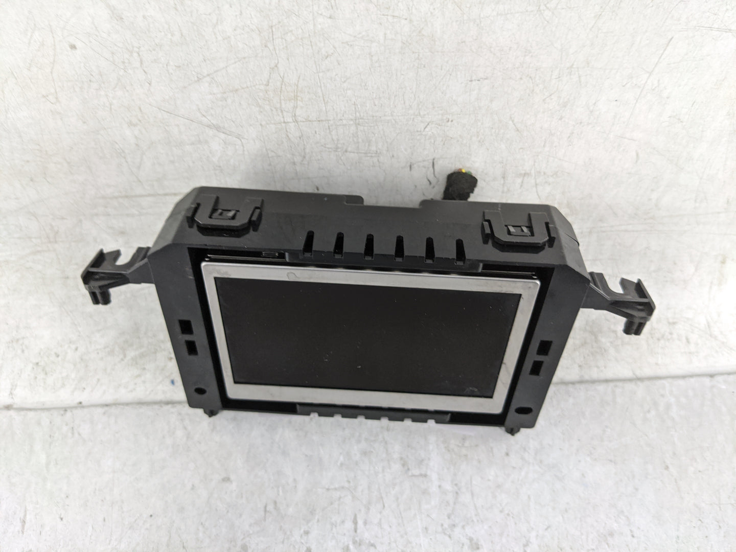 2013-2016 Ford Escape Information Display Screen - Oemusedautoparts1.com