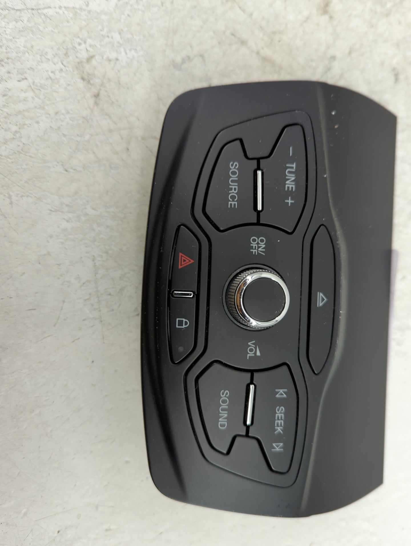 2013 Ford Escape Radio AM FM Cd Player Receiver Replacement P/N:CJ5T18K811HG Fits OEM Used Auto Parts - Oemusedautoparts1.co