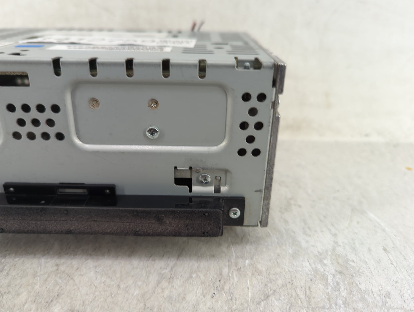 2013-2015 Ford Escape Radio AM FM Cd Player Receiver Replacement P/N:CJ5T-19C107-BJ Fits Fits 2013 2014 2015 OEM Used Auto P