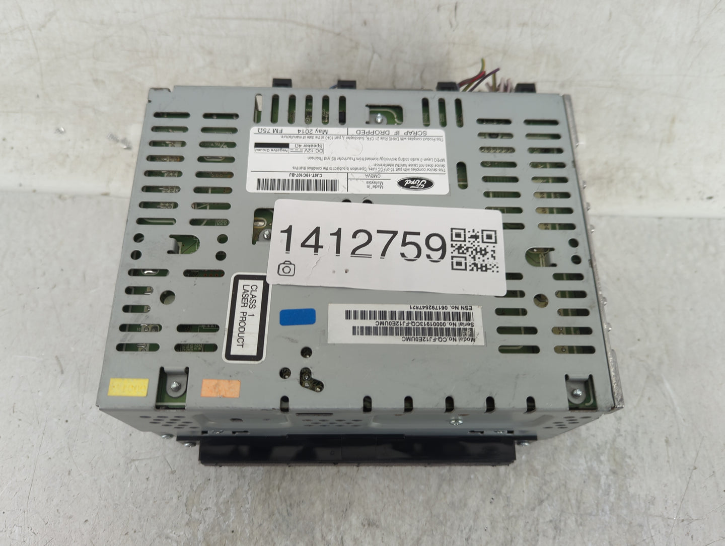 2013-2015 Ford Escape Radio AM FM Cd Player Receiver Replacement P/N:CJ5T-19C107-BJ Fits Fits 2013 2014 2015 OEM Used Auto P