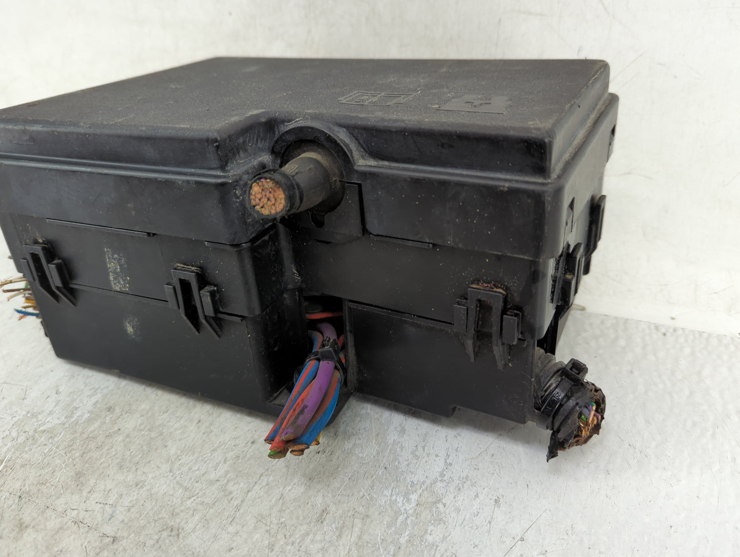 2013-2016 Ford Escape Fusebox Fuse Box Panel Relay Module P/N:AV6T-14A067-AC Fits Fits 2013 2014 2015 2016 OEM Used Auto Par