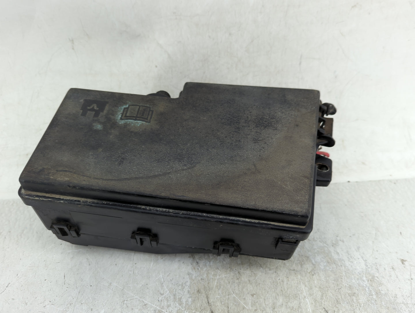 2013-2016 Ford Escape Fusebox Fuse Box Panel Relay Module P/N:5B0Q10107 AV6T-14A067-AC Fits Fits 2013 2014 2015 2016 OEM Use