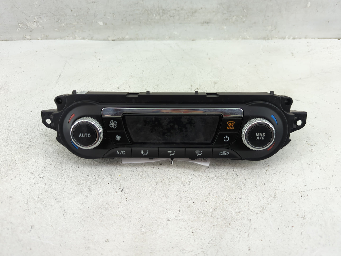 2013 Ford Escape Climate Control Module Temperature AC/Heater Replacement P/N:CJ5T-18C612-BC Fits OEM Used Auto Parts - Oemu
