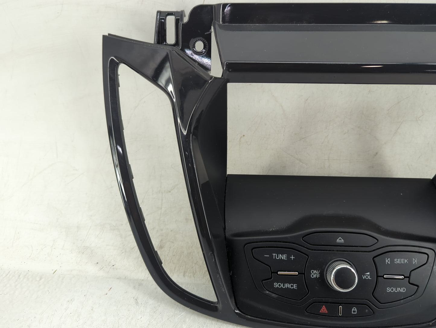 2013-2015 Ford Escape Radio Control Panel - Oemusedautoparts1.com