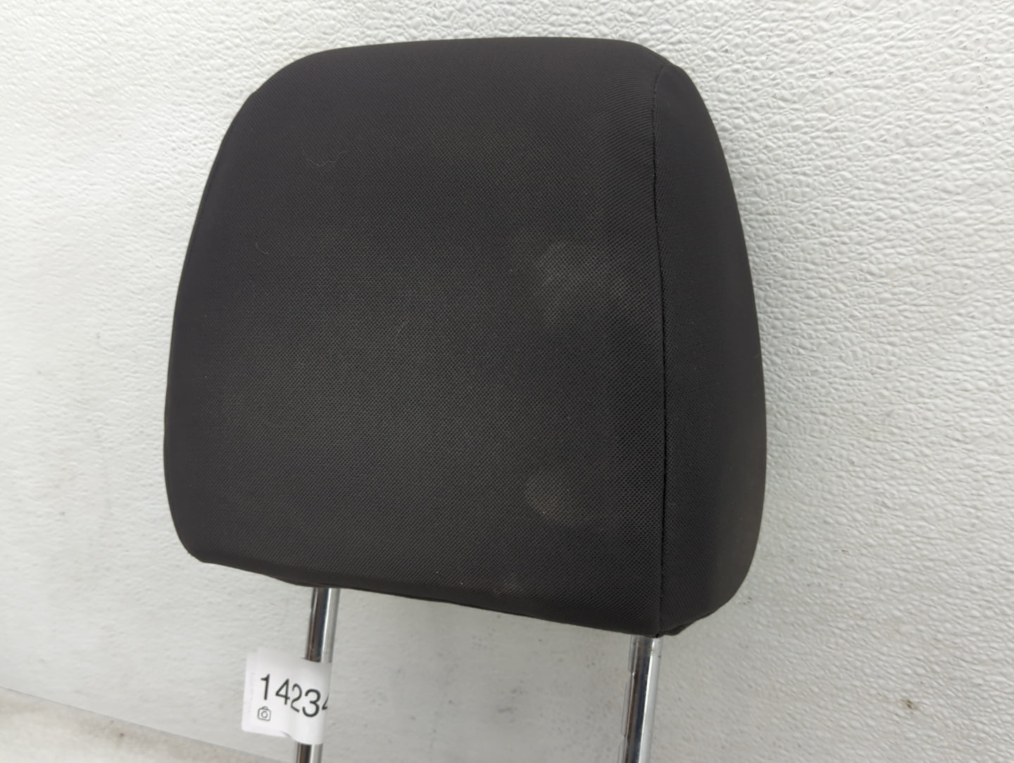 2013-2015 Ford Escape Headrest Head Rest Front Driver Passenger Seat - Oemusedautoparts1.com