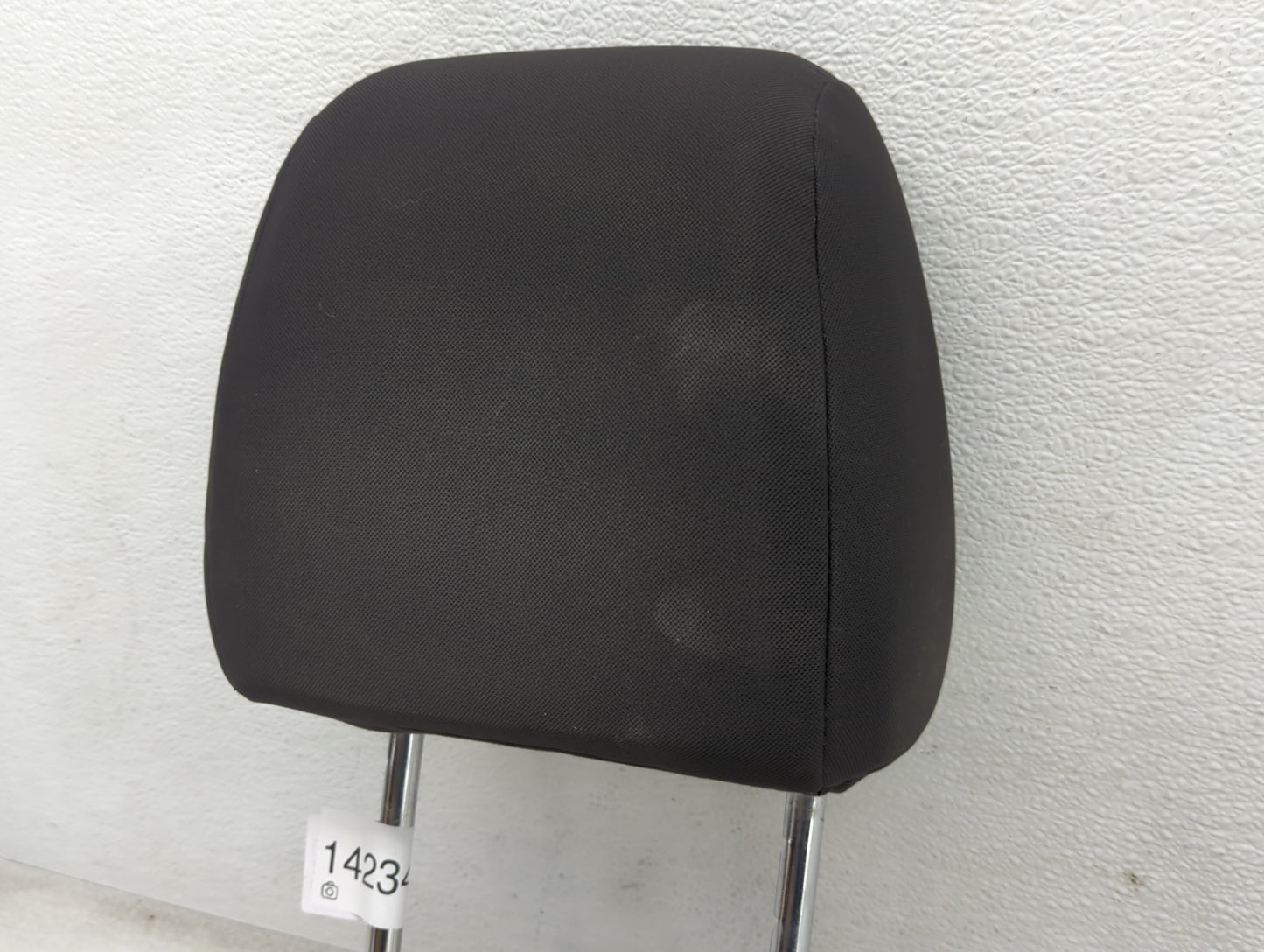 2013-2015 Ford Escape Headrest Head Rest Front Driver Passenger Seat - Oemusedautoparts1.com