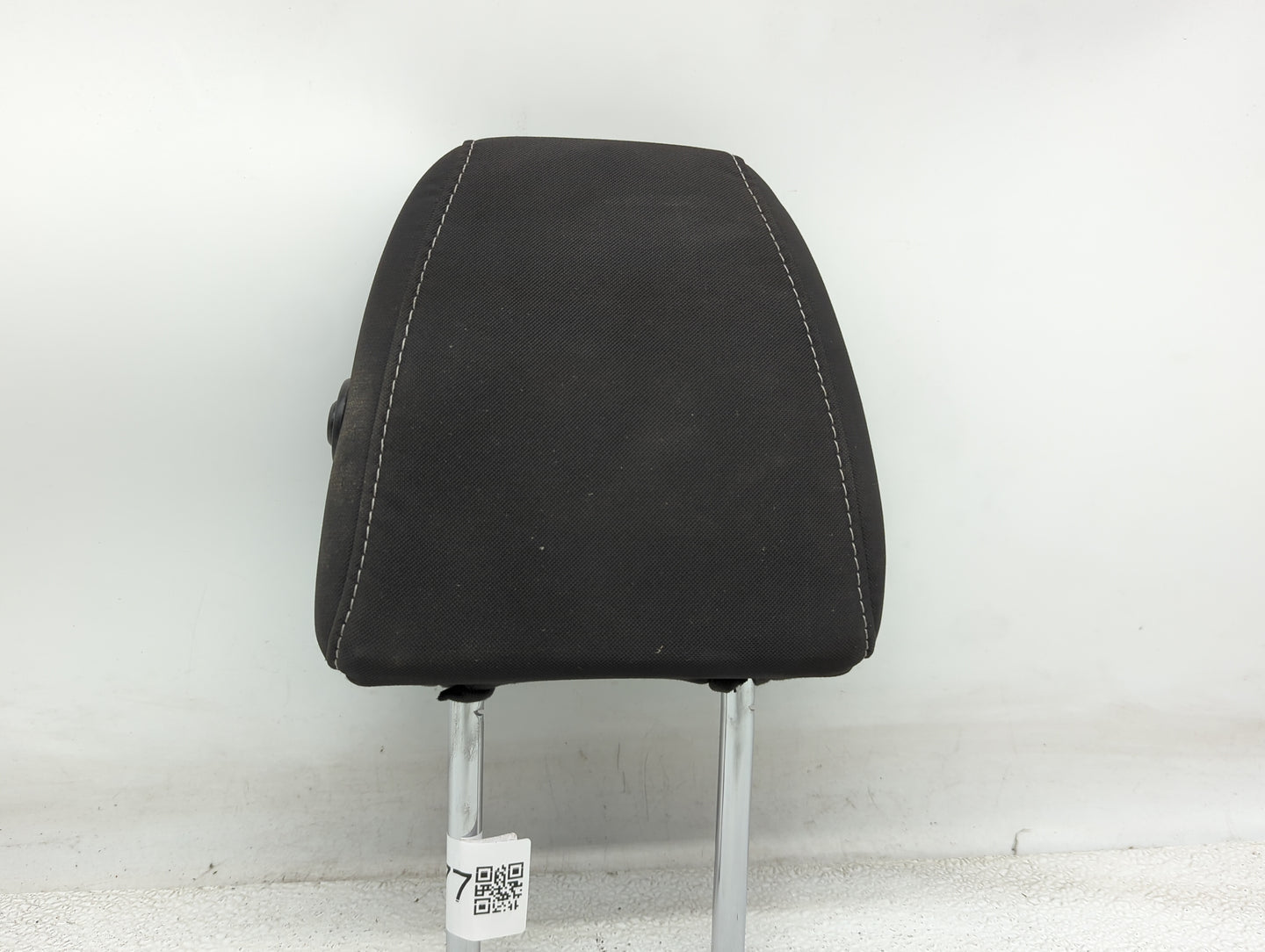 2013-2015 Ford Escape Headrest Head Rest Rear Seat Fits Fits 2013 2014 2015 OEM Used Auto Parts - Oemusedautoparts1.com