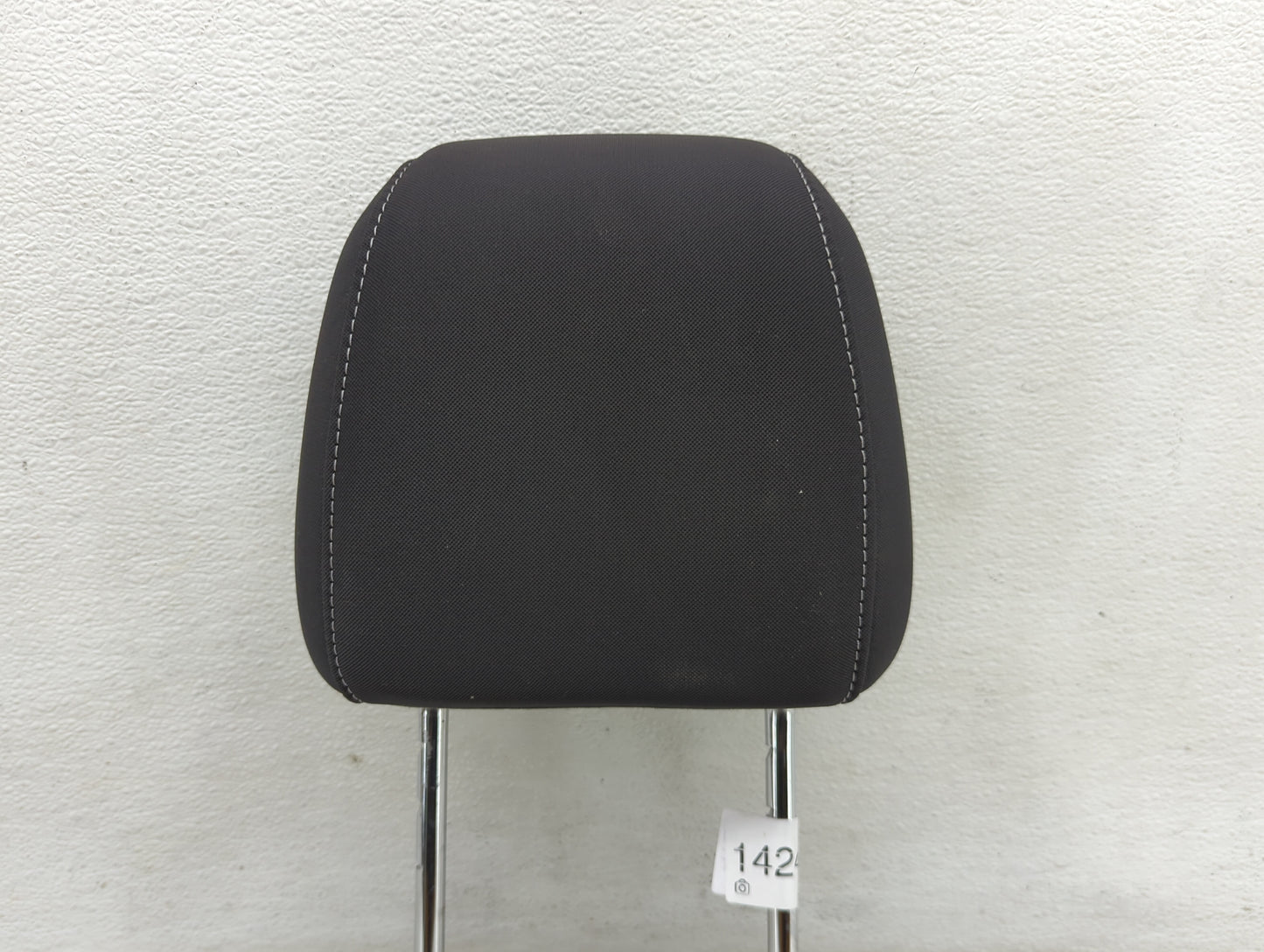 2013-2015 Ford Escape Headrest Head Rest Front Driver Passenger Seat - Oemusedautoparts1.com