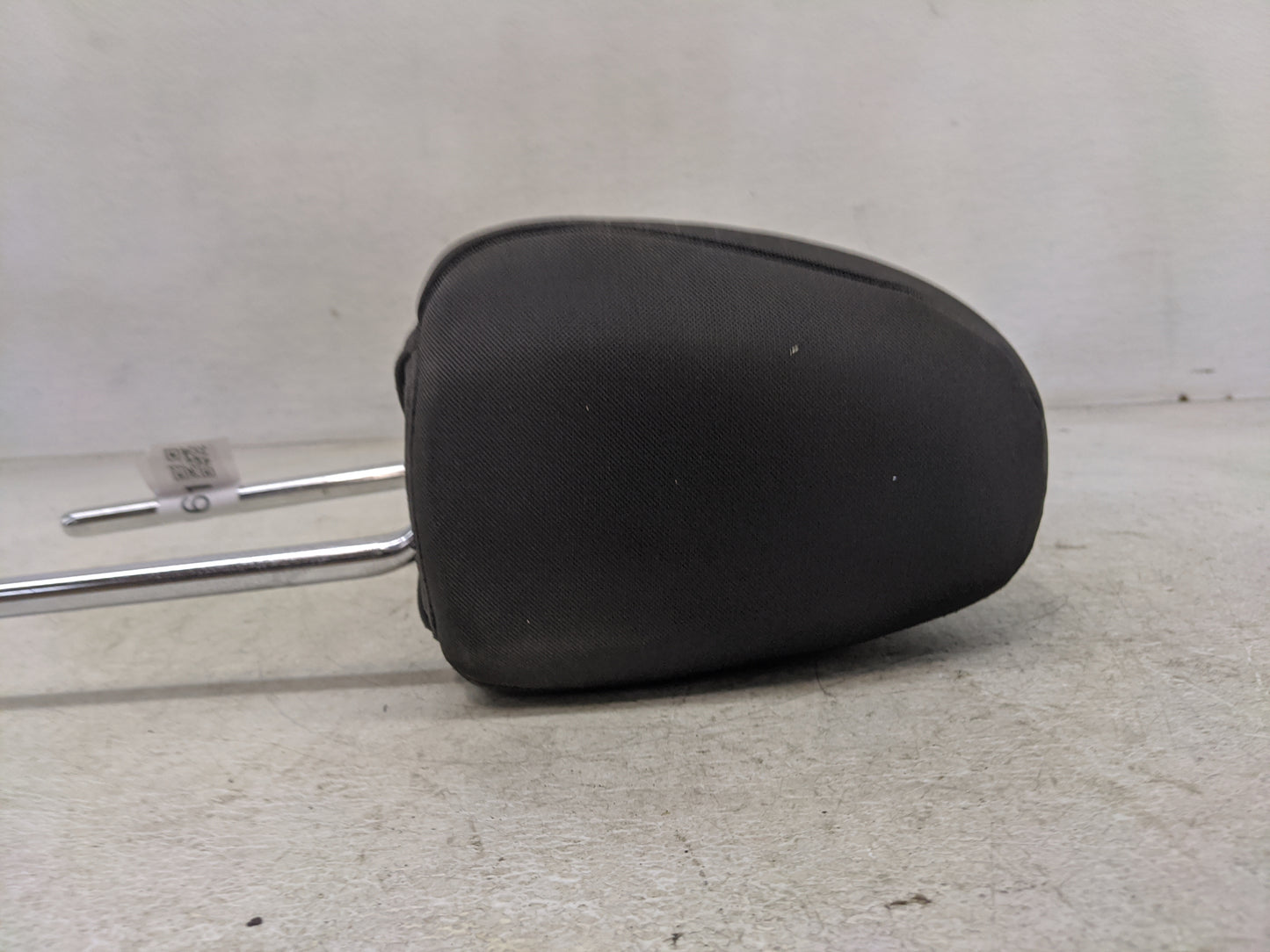 2013-2015 Ford Escape Headrest Head Rest Front Driver Passenger Seat Fits Fits 2013 2014 2015 OEM Used Auto Parts - Oemuseda
