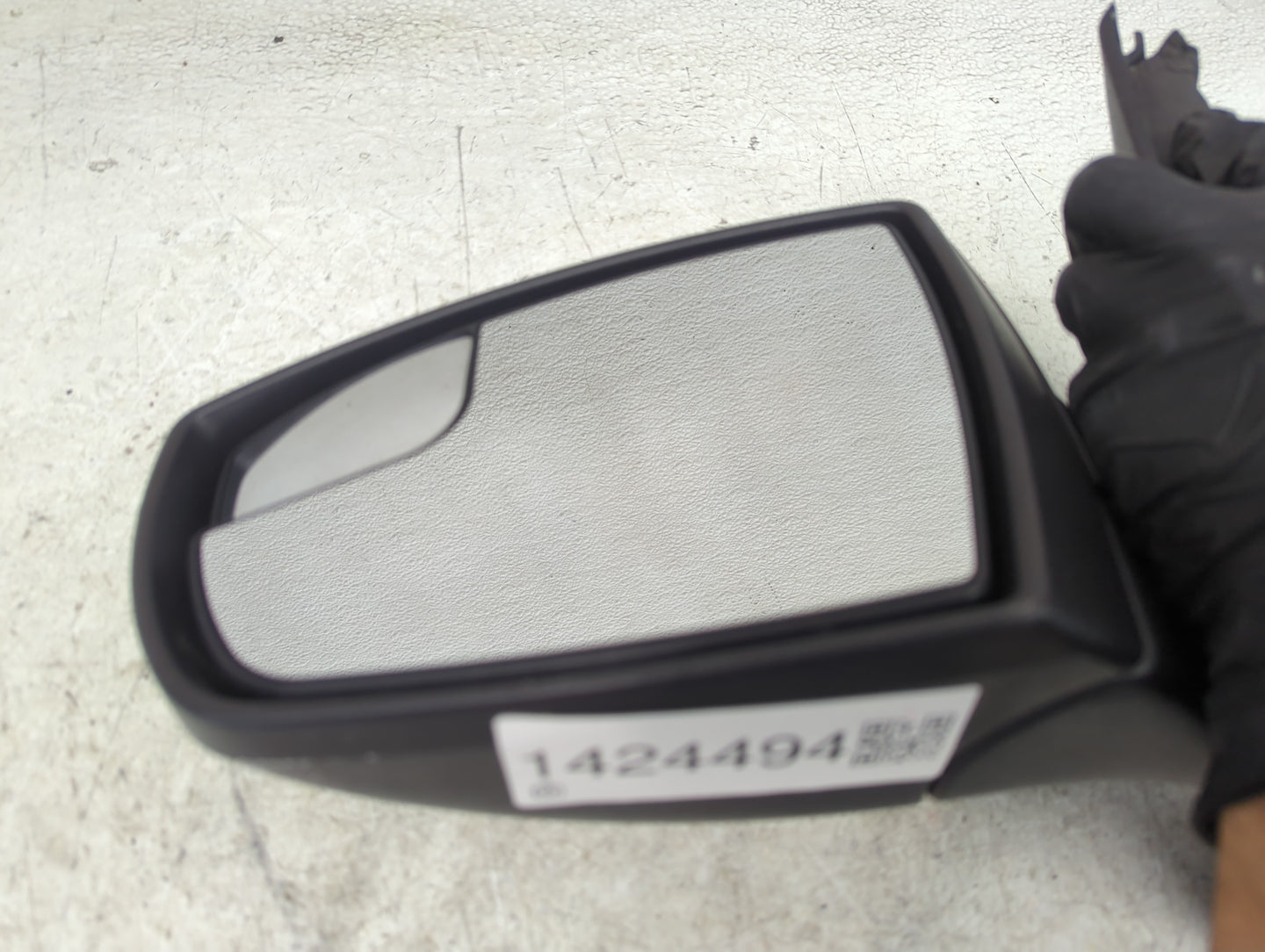 2013-2016 Ford Escape Driver Side View Mirror - Left Door Mirror OEM Used - Oemusedautoparts1.com