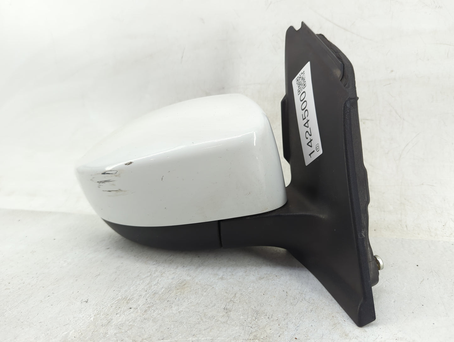2013-2016 Ford Escape Passenger Side View Mirror - Right Door Mirror OEM Used - Oemusedautoparts1.com