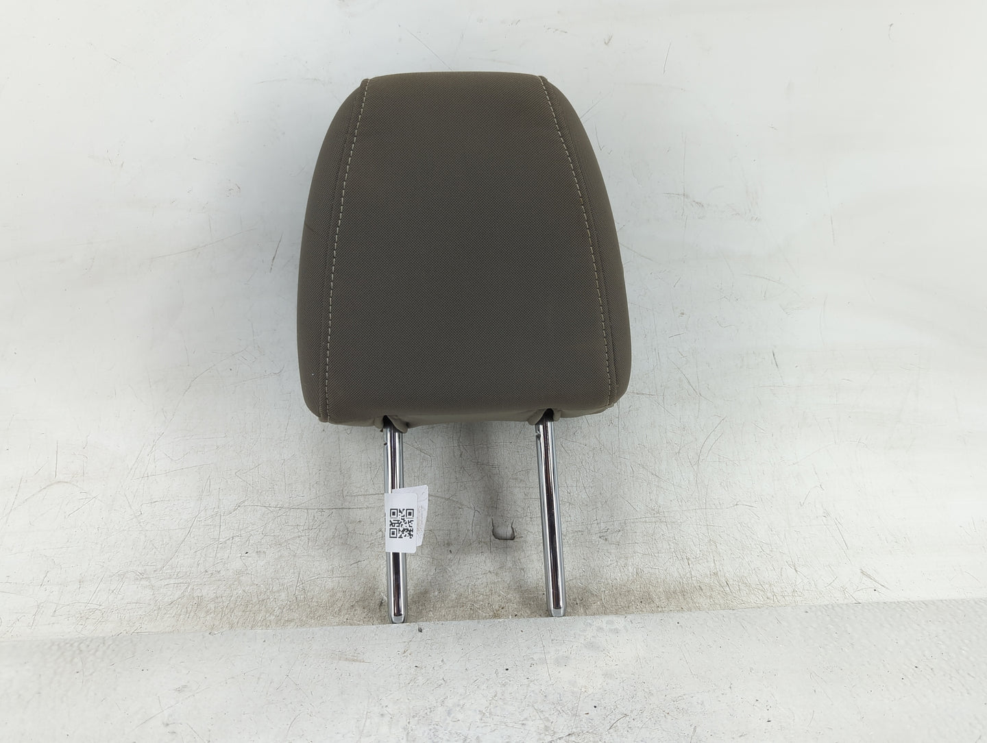 2013-2015 Ford Escape Headrest Head Rest Rear Seat Fits Fits 2013 2014 2015 OEM Used Auto Parts - Oemusedautoparts1.com