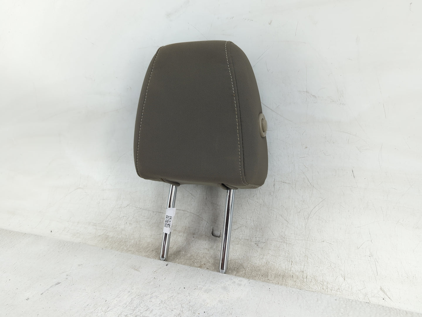 2013-2015 Ford Escape Headrest Head Rest Rear Seat Fits Fits 2013 2014 2015 OEM Used Auto Parts - Oemusedautoparts1.com