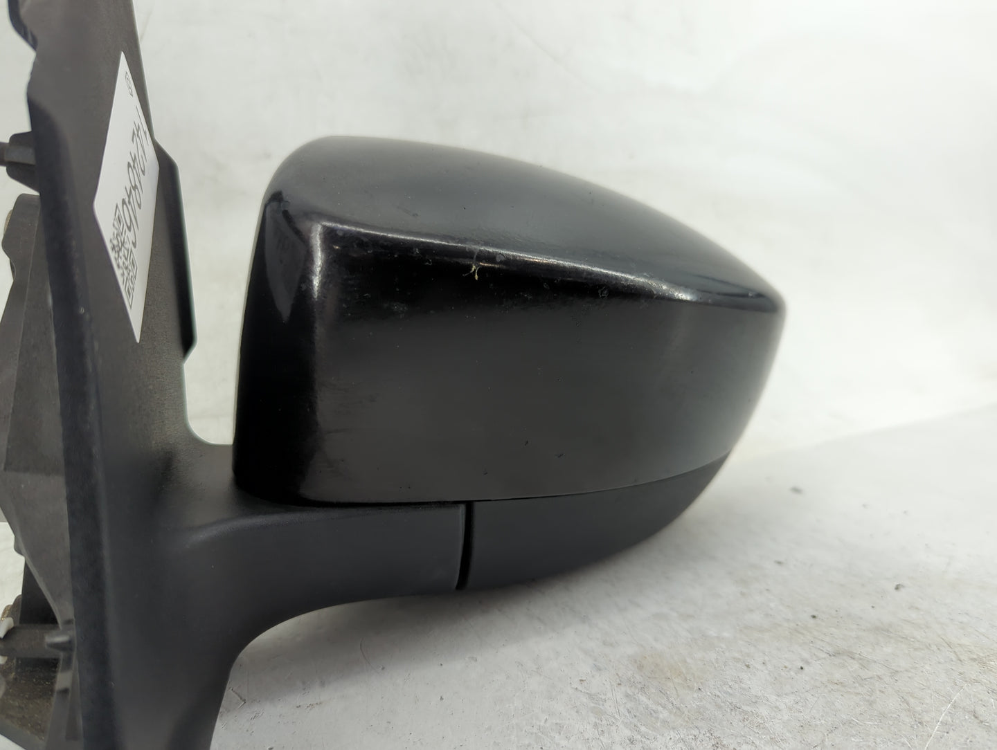 2013-2016 Ford Escape Driver Side View Mirror - Left Door Mirror OEM Used - Oemusedautoparts1.com