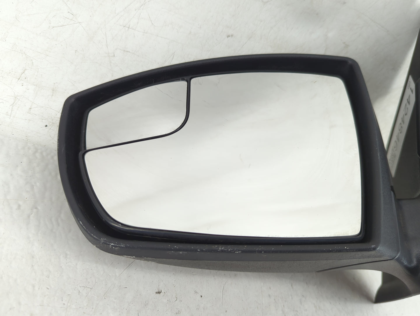 2013 Ford Escape Driver Side View Mirror - Left Door Mirror OEM Used - Oemusedautoparts1.com