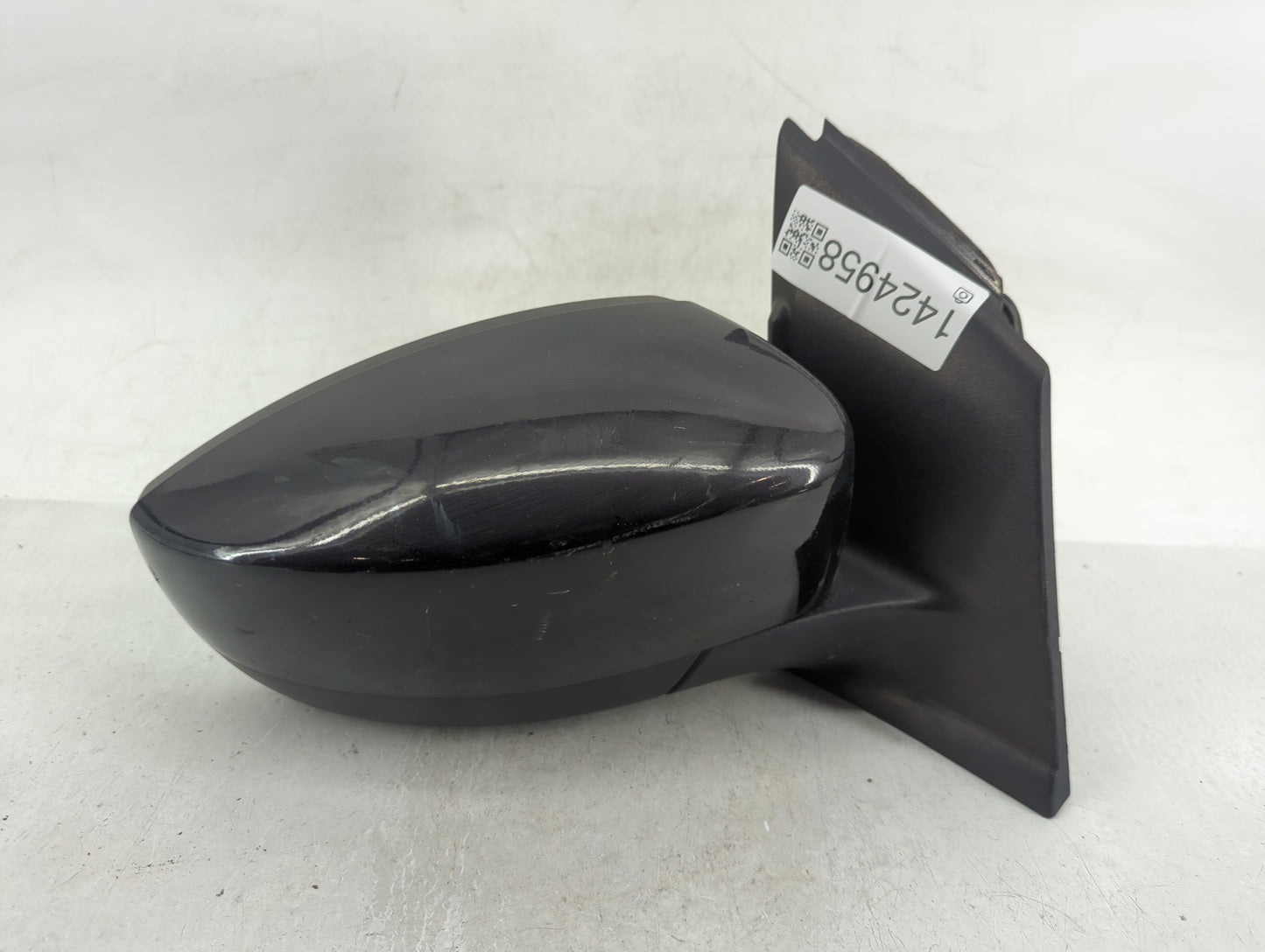 2013-2016 Ford Escape Passenger Side View Mirror - Right Door Mirror OEM Used - Oemusedautoparts1.com