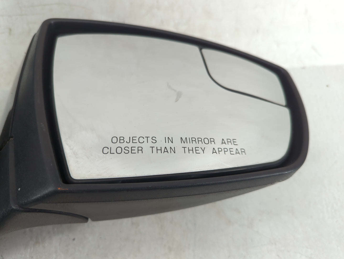2013-2016 Ford Escape Passenger Side View Mirror - Right Door Mirror OEM Used - Oemusedautoparts1.com