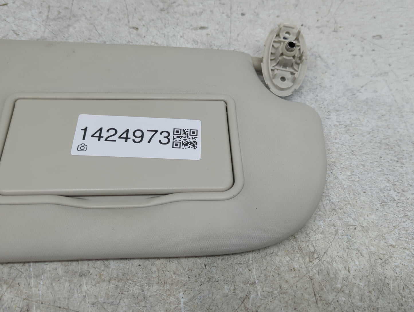 2013-2019 Ford Escape Sun Visor Shade Replacement Passenger Right Mirror Fits Fits 2013 2014 2015 2016 2017 2018 2019 OEM Us