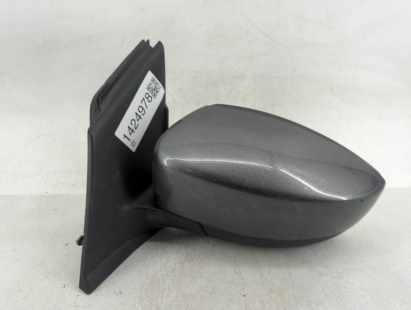 2013-2016 Ford Escape Driver Side View Mirror - Left Door Mirror OEM Used - Oemusedautoparts1.com