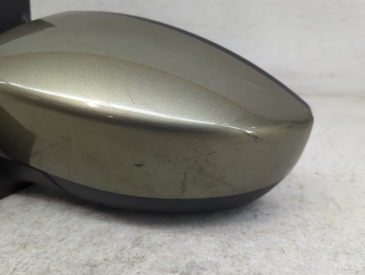 2013-2016 Ford Escape Driver Side View Mirror - Left Door Mirror OEM Used - Oemusedautoparts1.com