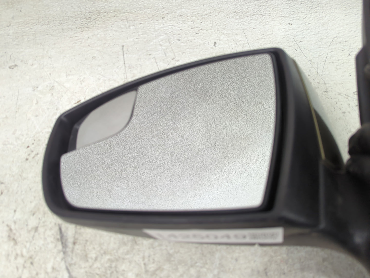 2013-2016 Ford Escape Driver Side View Mirror - Left Door Mirror OEM Used - Oemusedautoparts1.com