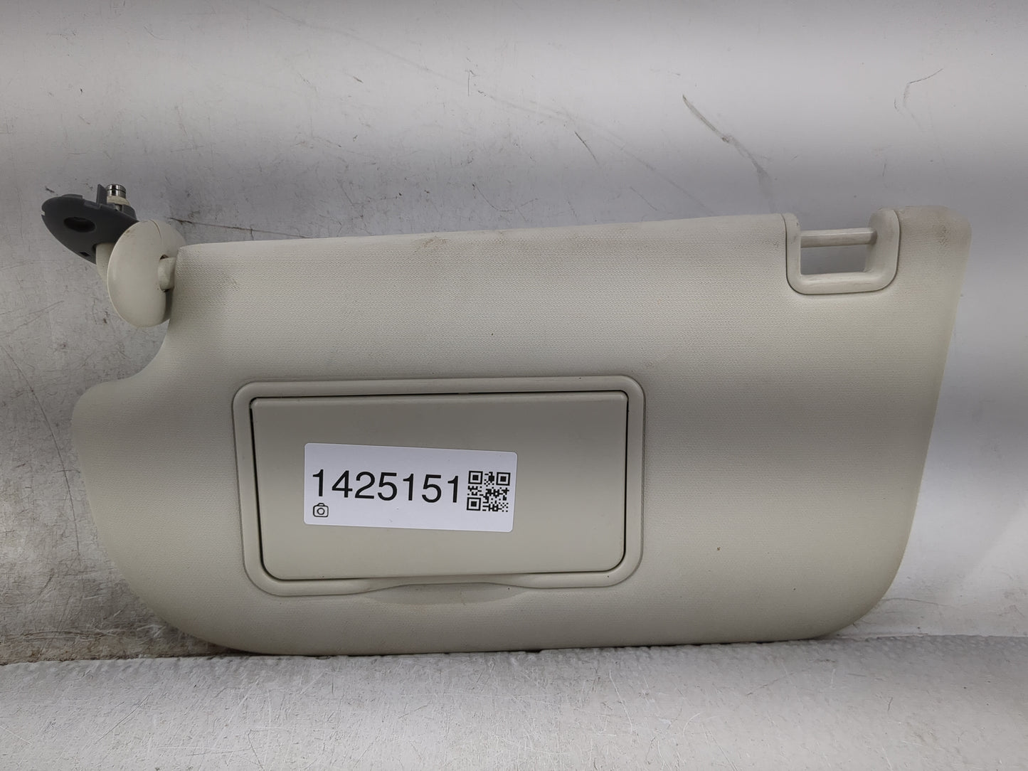 2013-2019 Ford Escape Sun Visor Shade Replacement Passenger Right Mirror Fits Fits 2013 2014 2015 2016 2017 2018 2019 OEM Us