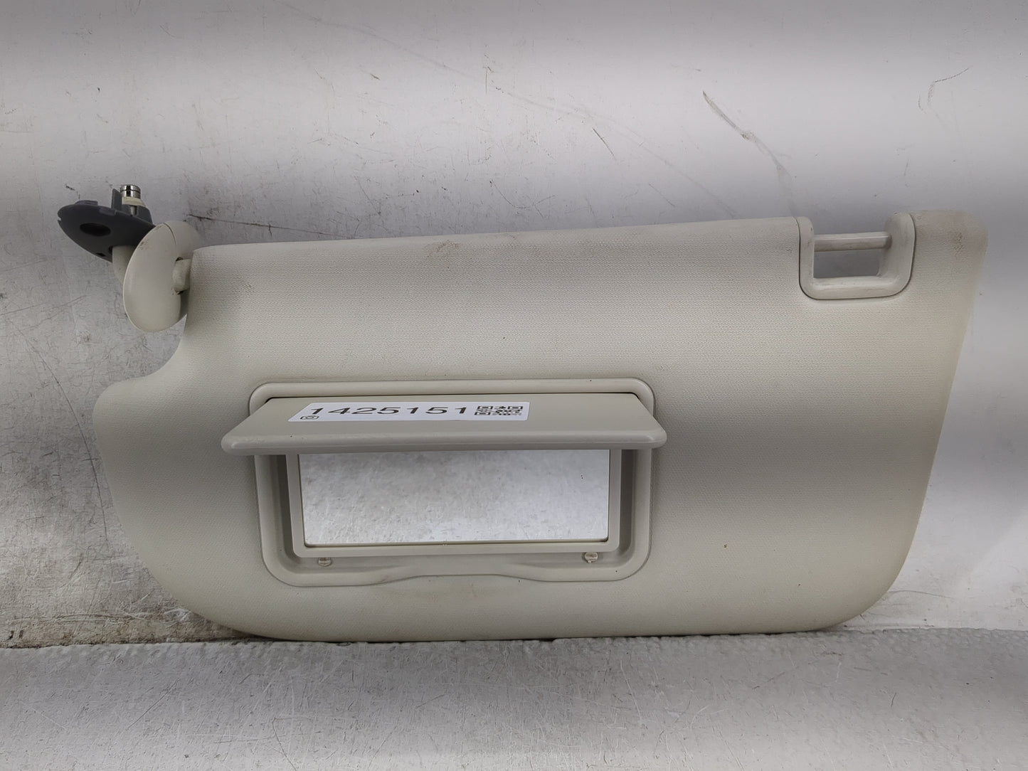 2013-2019 Ford Escape Sun Visor Shade Replacement Passenger Right Mirror Fits Fits 2013 2014 2015 2016 2017 2018 2019 OEM Us