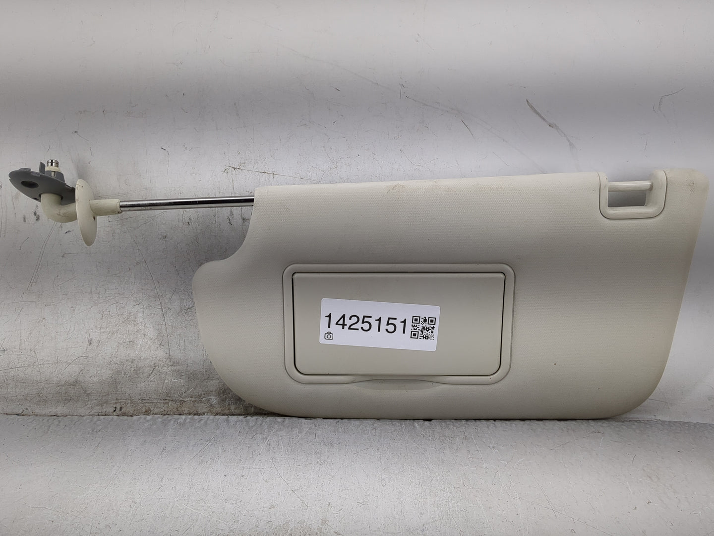 2013-2019 Ford Escape Sun Visor Shade Replacement Passenger Right Mirror Fits Fits 2013 2014 2015 2016 2017 2018 2019 OEM Us