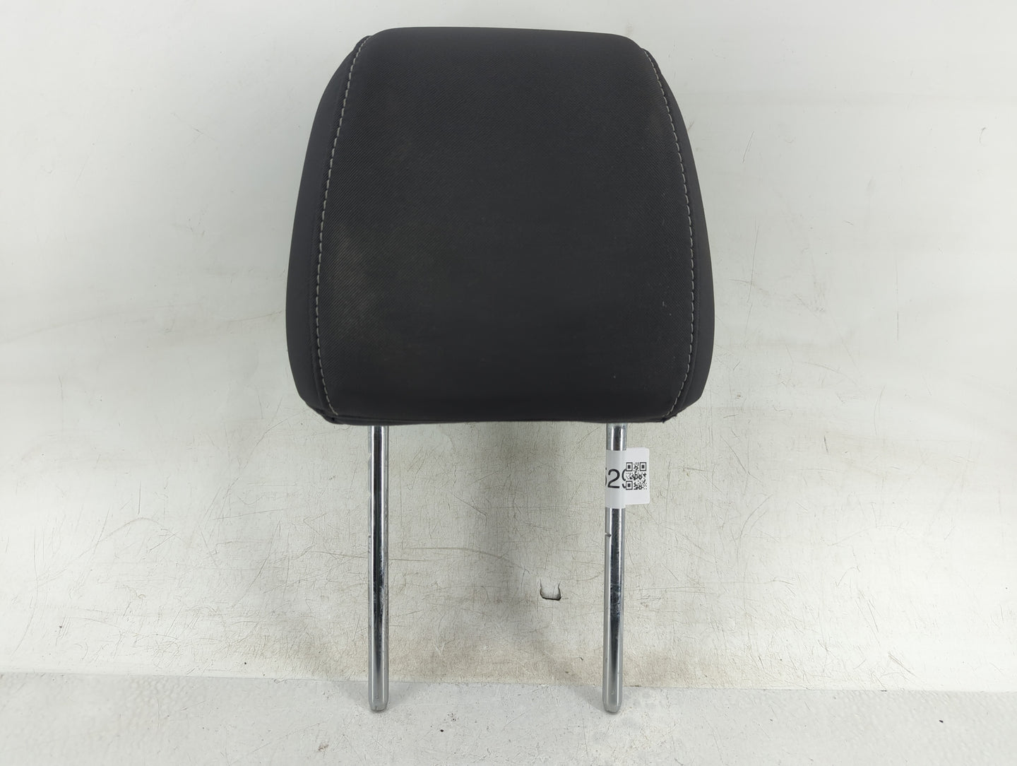 2013 Ford Escape Headrest Head Rest Front Driver Seat Black - Oemusedautoparts1.com